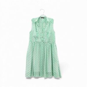 Green Chevron Women’s Collared Button Down Sleeveless Dress